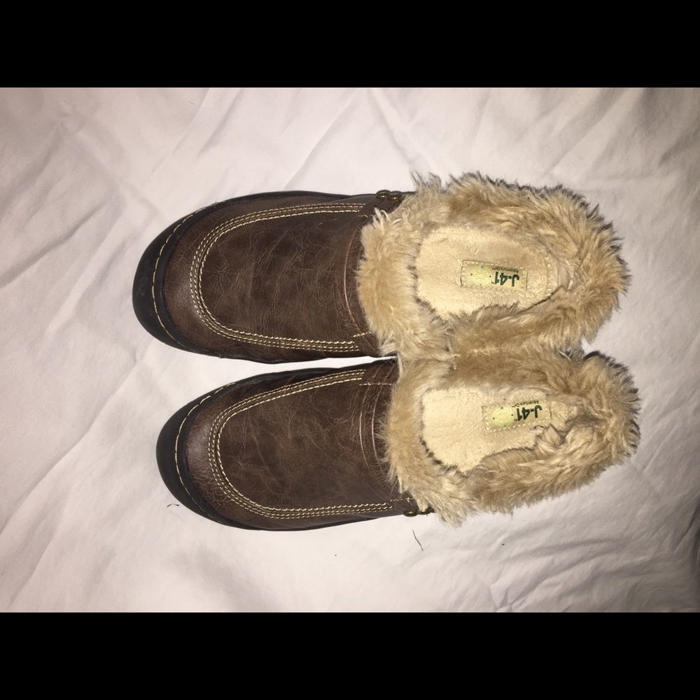 Ladies J-41 slip on shoes